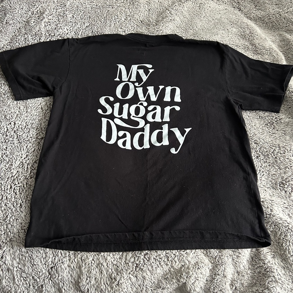 XL T-shirt “my own sugar daddy” on back of shirt